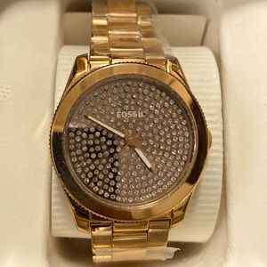 Rose gold Fossil watch for women